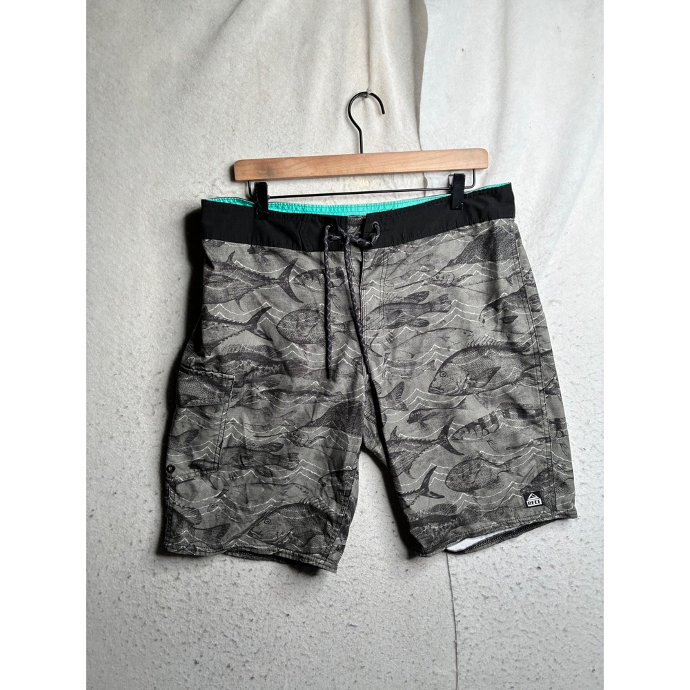 Reef Mens Boardshorts Grey Fish Print Swim Trunks Size 34
